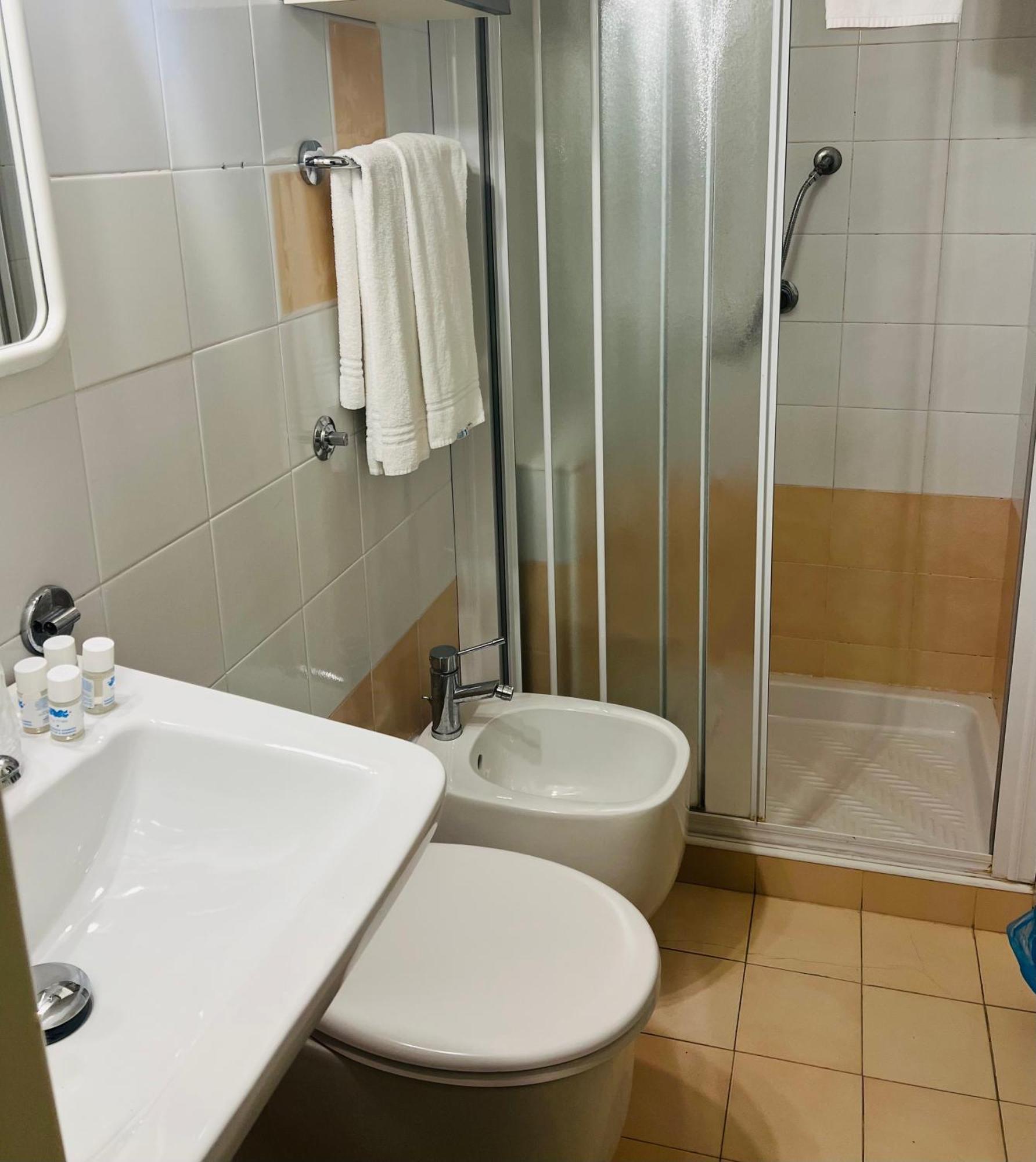 Il Galileo Rooms Pisa Luaran gambar