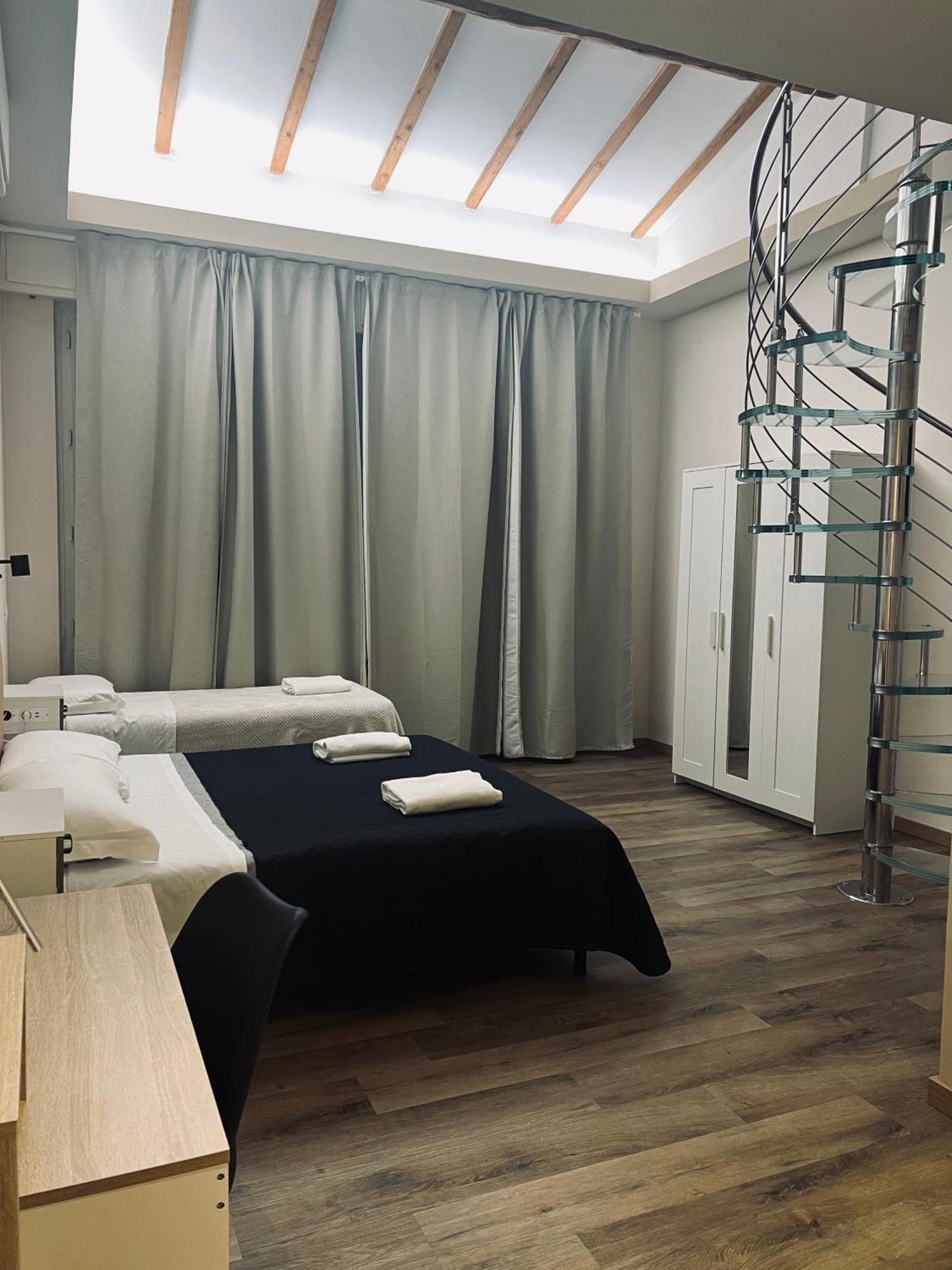 Il Galileo Rooms Pisa Luaran gambar